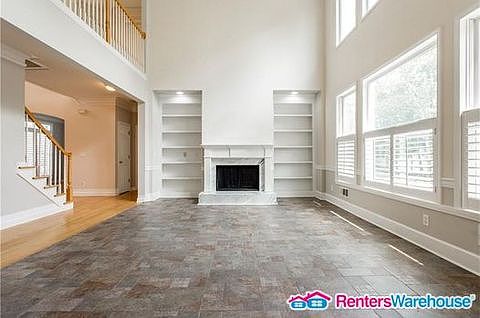 2nd image of 2604 Dunhaven Ct