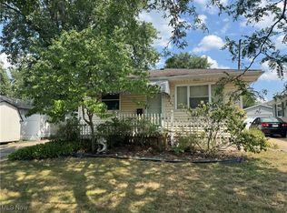 2065 Hackberry St, Akron, OH 44301