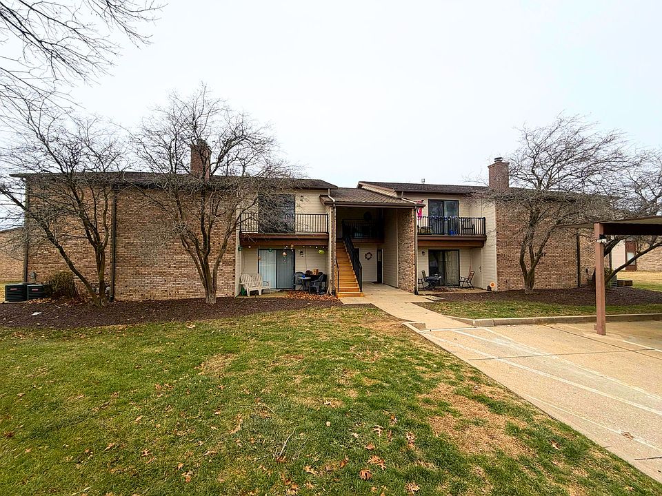 1st image of 1887 E Waterfront Dr N