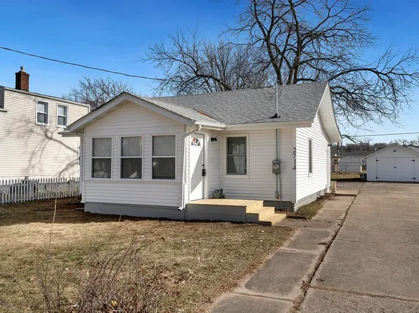2714 Horton St, Rockford, IL 61109