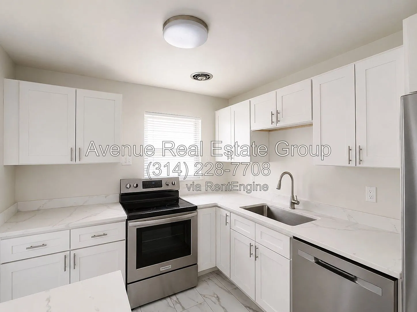 4 bed, 3.0 bath, 2606 sqft, $1,350 — Photo 2