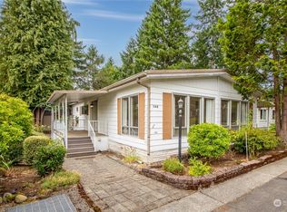 18425 NE 95th St UNIT 160, Redmond, WA 98052