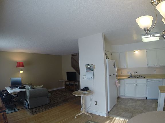3rd image of 1218 27th Ave