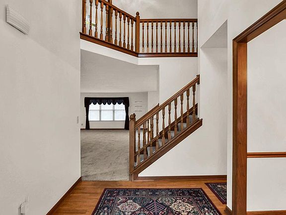 4th image of 2680 Skelton Ln