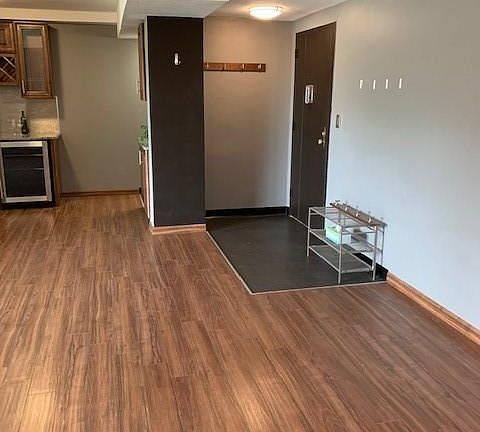 3rd image of 19201 Van Aken Blvd APT 213