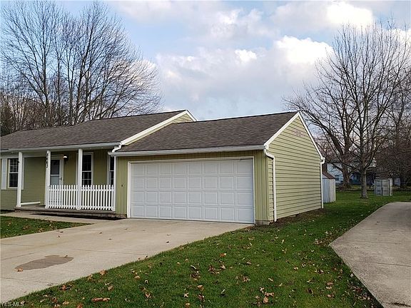 2nd image of 8663 Fairlane Dr