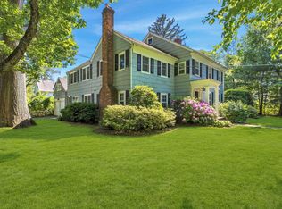 62 Litchfield Rd, Port Washington, NY 11050