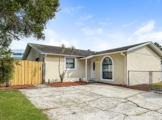 8605 Spartan Ct, Tampa, FL 33634