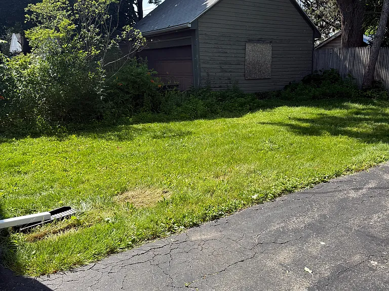 69 W Northrup Pl — Photo 20