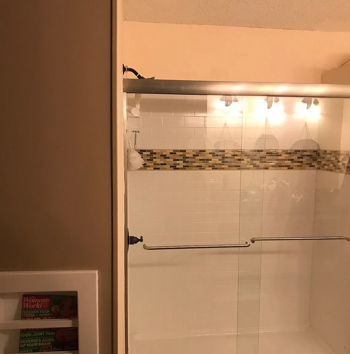 3 bed, 2.5 bath, 1528 sqft, $1,700 — Photo 2