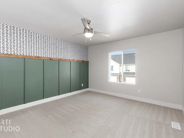 2674 S 2250 W #207 — Photo 16