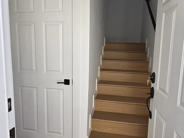 8722 Denver Ave #1/2 — Photo 13