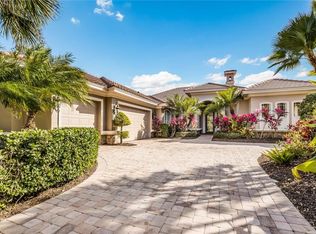 9314 McDaniel Ln, Sarasota, FL 34240