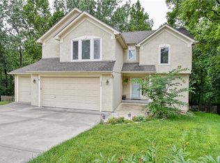 1608 NE 80th Pl, Kansas City, MO 64118