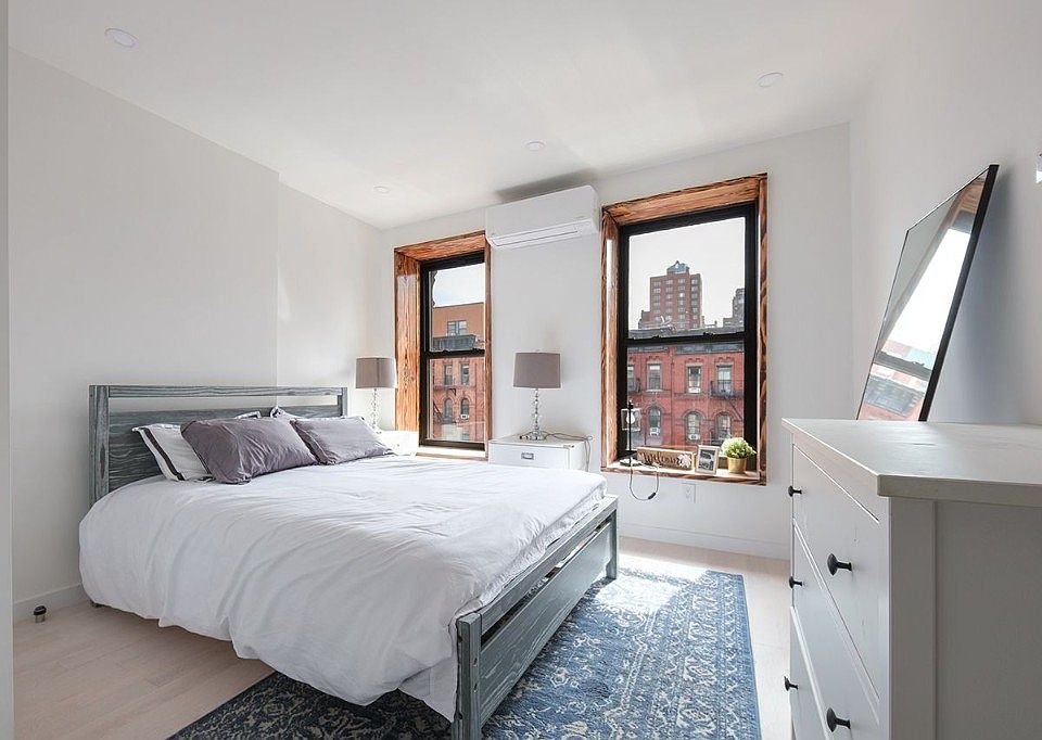 1st image of 2284 2nd Ave APT 1A