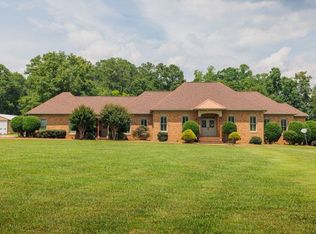 6208 Mountain View Rd, Taylors, SC 29687