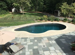 71 Lake Rd, Basking Ridge, NJ 07920