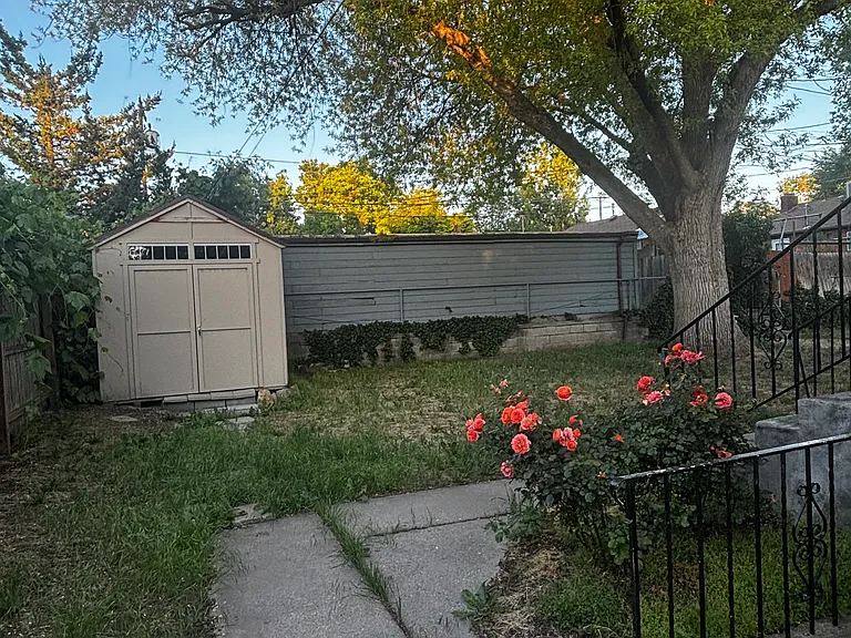 1237 S Lake St — Photo 14