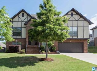 220 Parliament Pkwy, Maylene, AL 35114