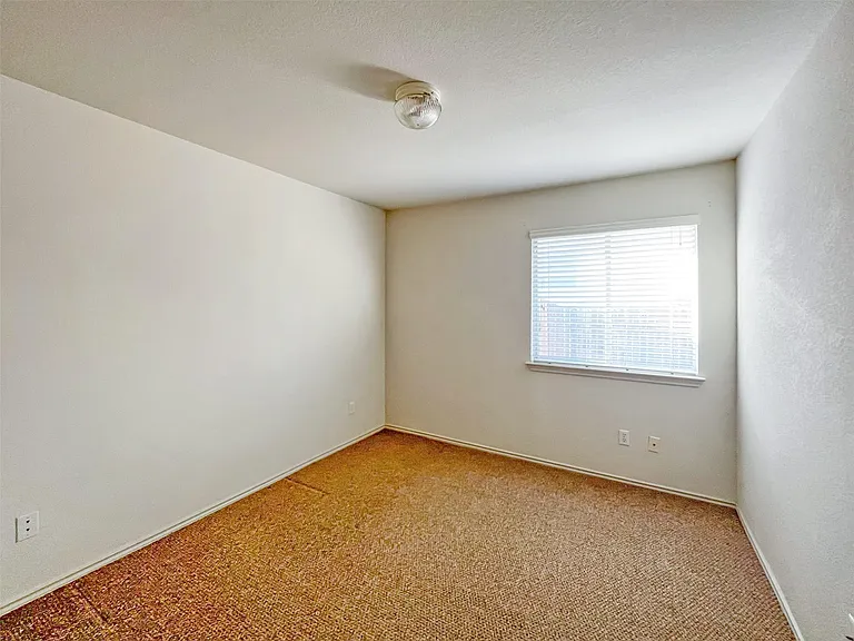 2324 Pearson Way — Photo 17