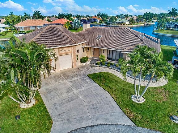 5th image of 530 Medici Ct