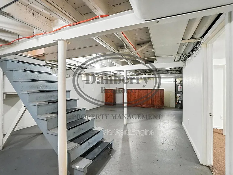 822 Searles Rd — Photo 36