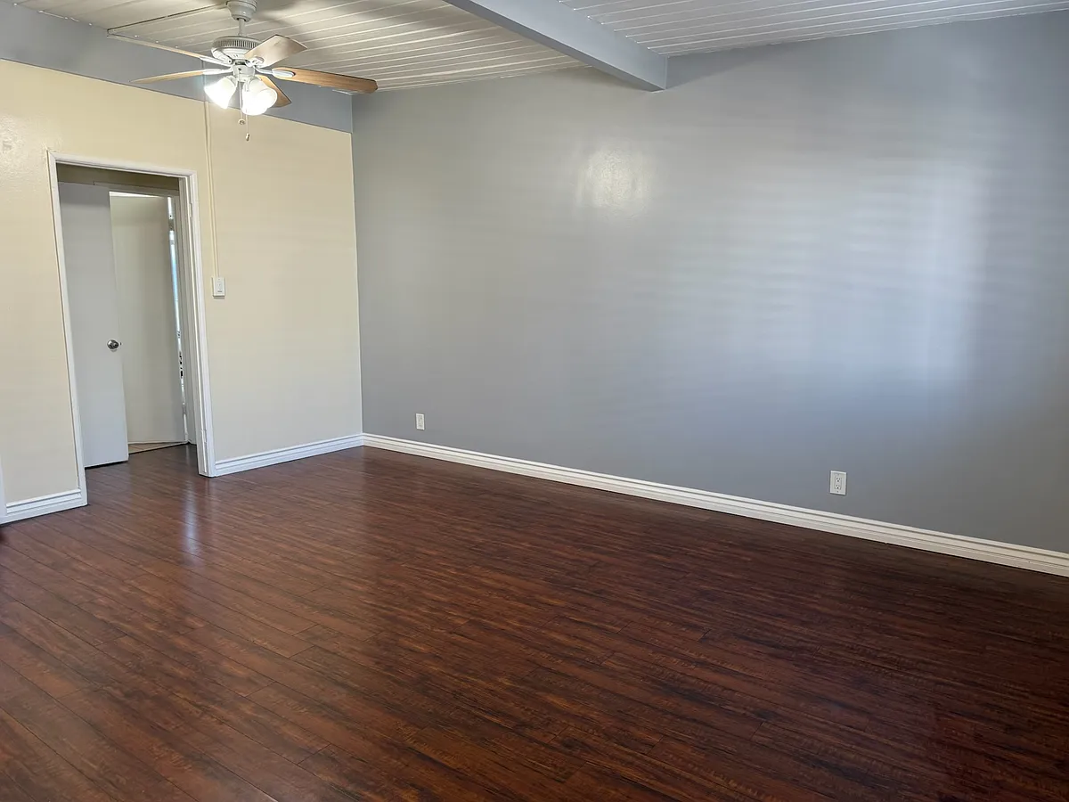 Building Photo - 121 Maynard St #G