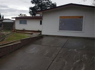 6949 Kim Ave, Las Vegas, NV 89145