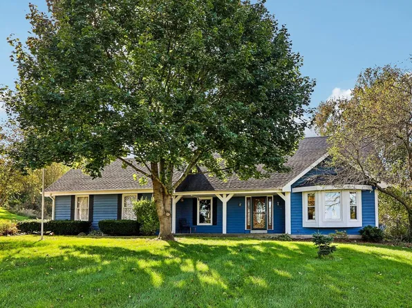 W289S3811 Wern Farm CIRCLE W W, Waukesha, WI 53189