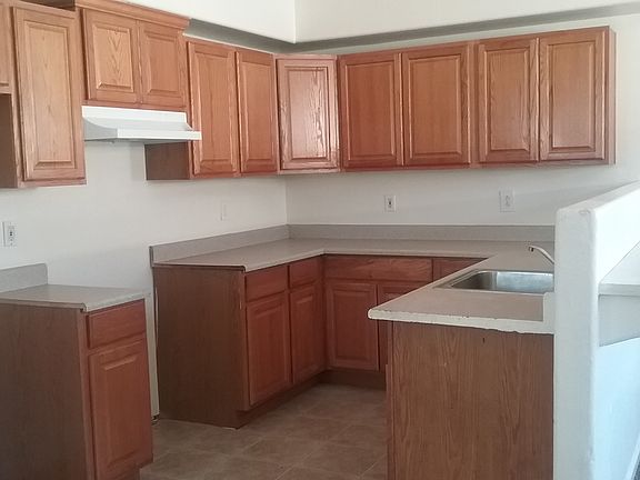 Kitchen, Stove and Refrigerator to be delivered