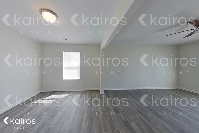 306 Foxtrot Trl — Photo 12