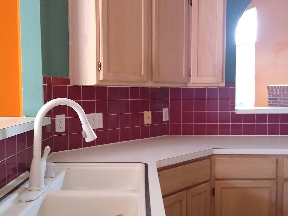 Kitchen sinks