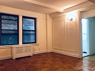 Rented by City Connections Realty