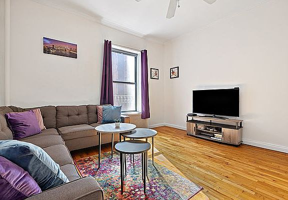 3rd image of 102 W 80th St APT 56