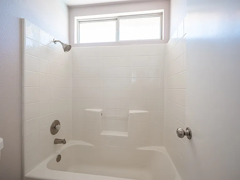 1775 Walingwood Dr — Photo 5