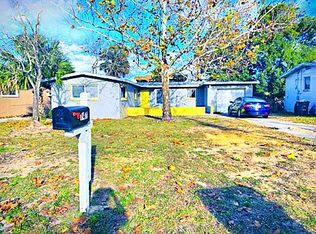 747 Derbyshire Rd, Daytona Beach, FL 32114