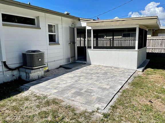 2nd image of 5623 Lime Way