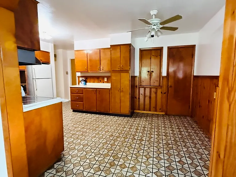 19 Pleasantview Ave #PENTHOUSE — Photo 9