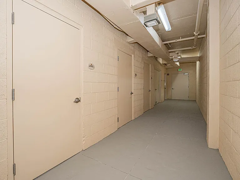 801 N Swim Club Dr #2B — Photo 61