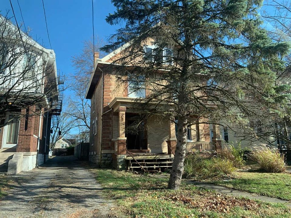 1st image of 852 Academy Ave
