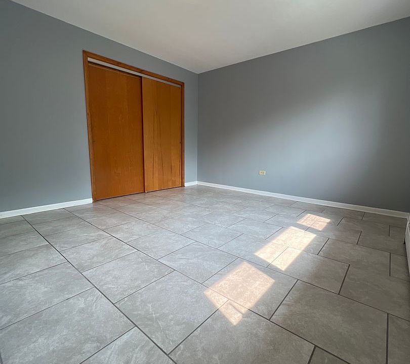 18217 Exchange Ave. Apartments Lansing, IL Zillow