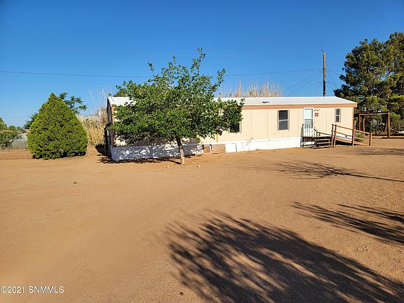 2nd image of 6144 Ventura Cir