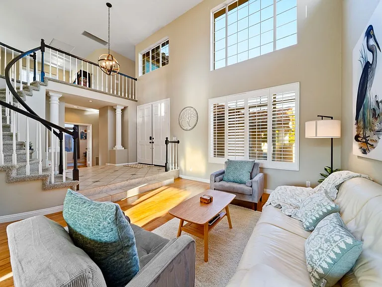 18106 Chieftain Ct — Photo 40