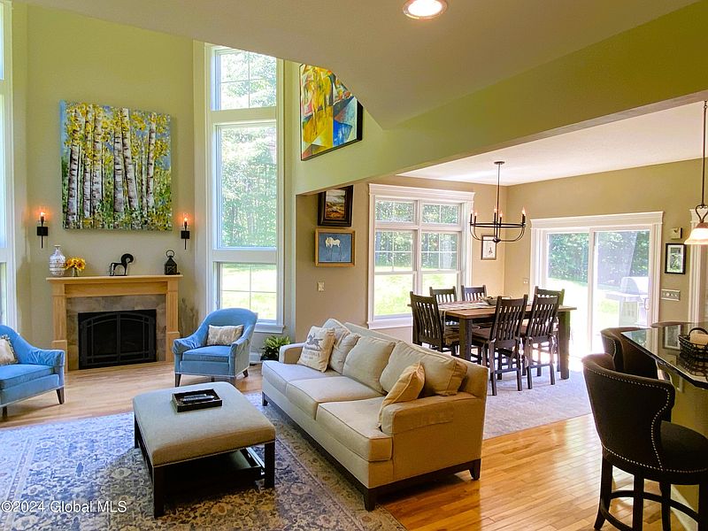 2nd image of 9 Kendrick Hill Road