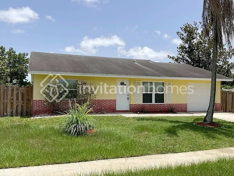 4931 Messana Ter — Photo 1