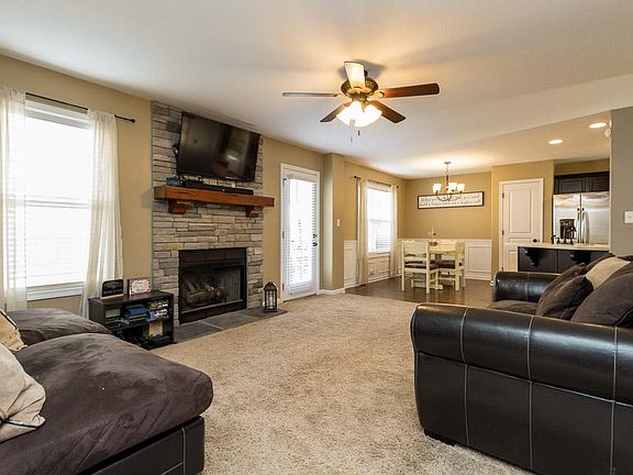 3rd image of 3793 Suiter Rd