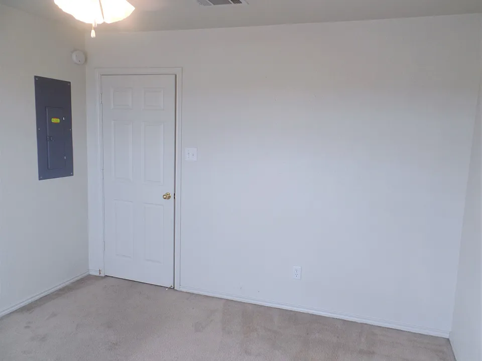 BEDROOM 1_07132021