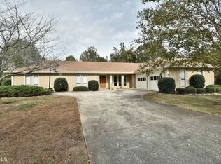 6789 Vic Ar Rd, Atlanta, GA 30360