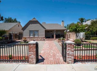 2806 Park Way, Bakersfield, CA