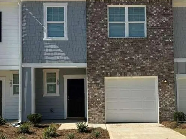 203 Bonavista Way, Locust Grove, GA 30248
